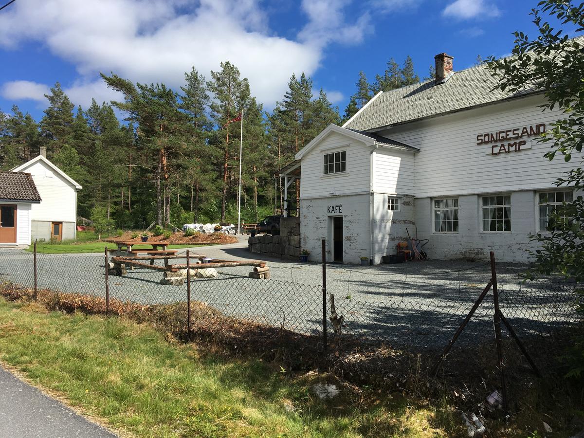 Songesand Camp Hotel Exterior photo